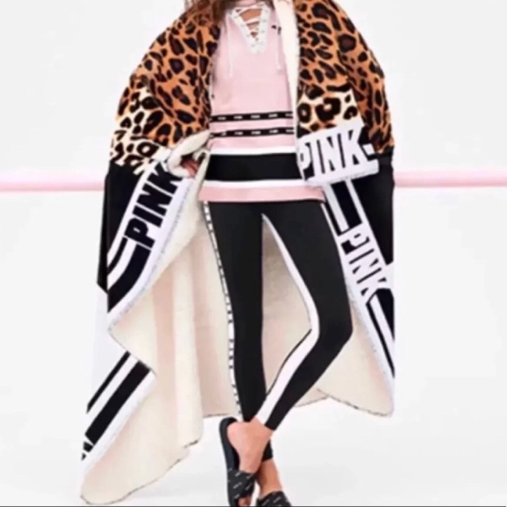 VS PINK SHERPA BLANKET CHEETAH